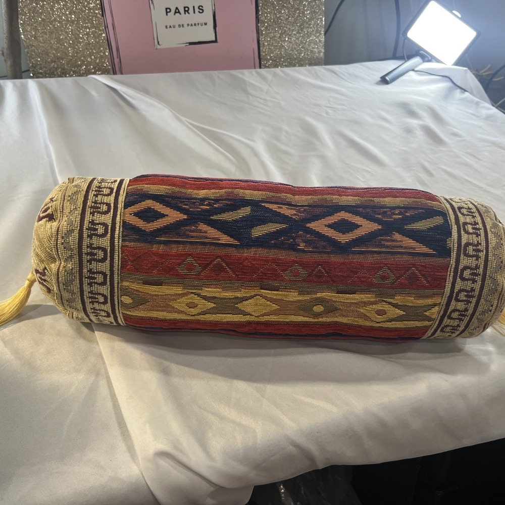Mayans‎ Boster Embroidery Pillow Cushion Fancy New